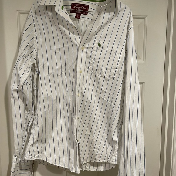 Abercrombie button down - Picture 1 of 3